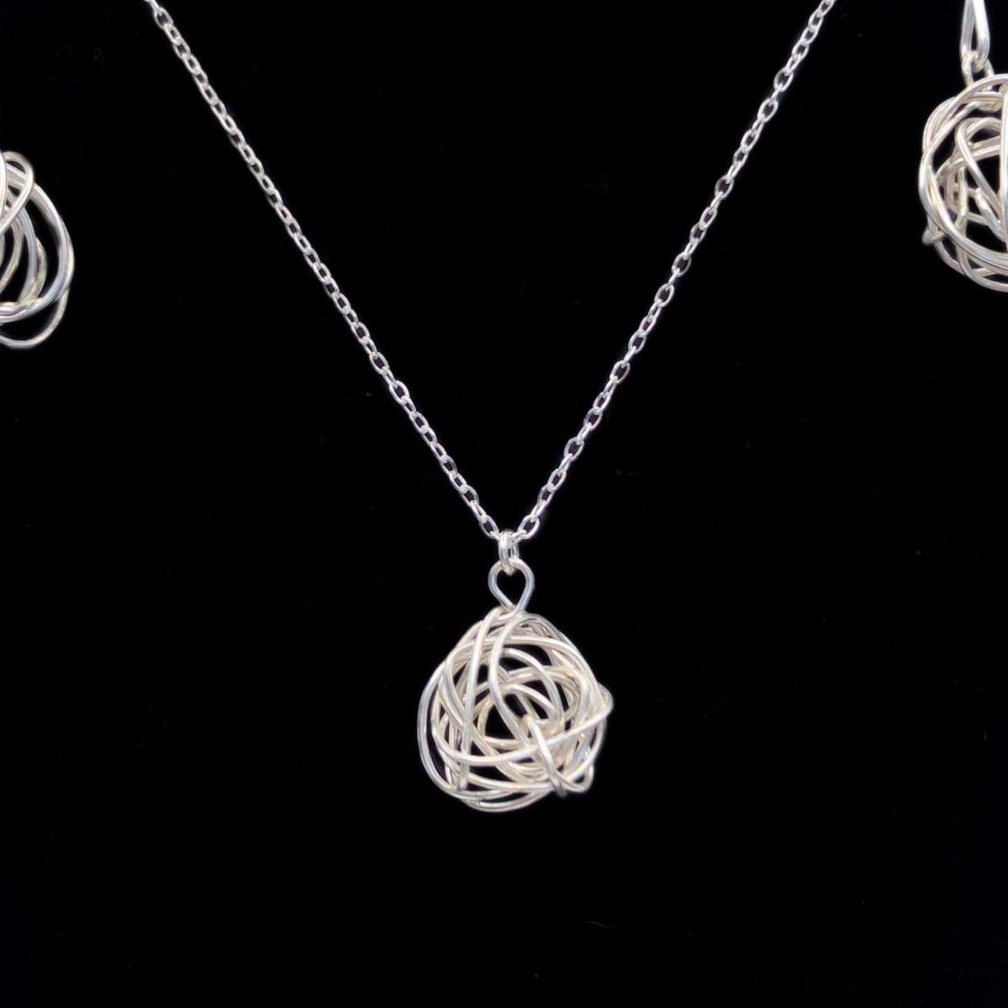 Silver Wired Knot Pendant Necklace