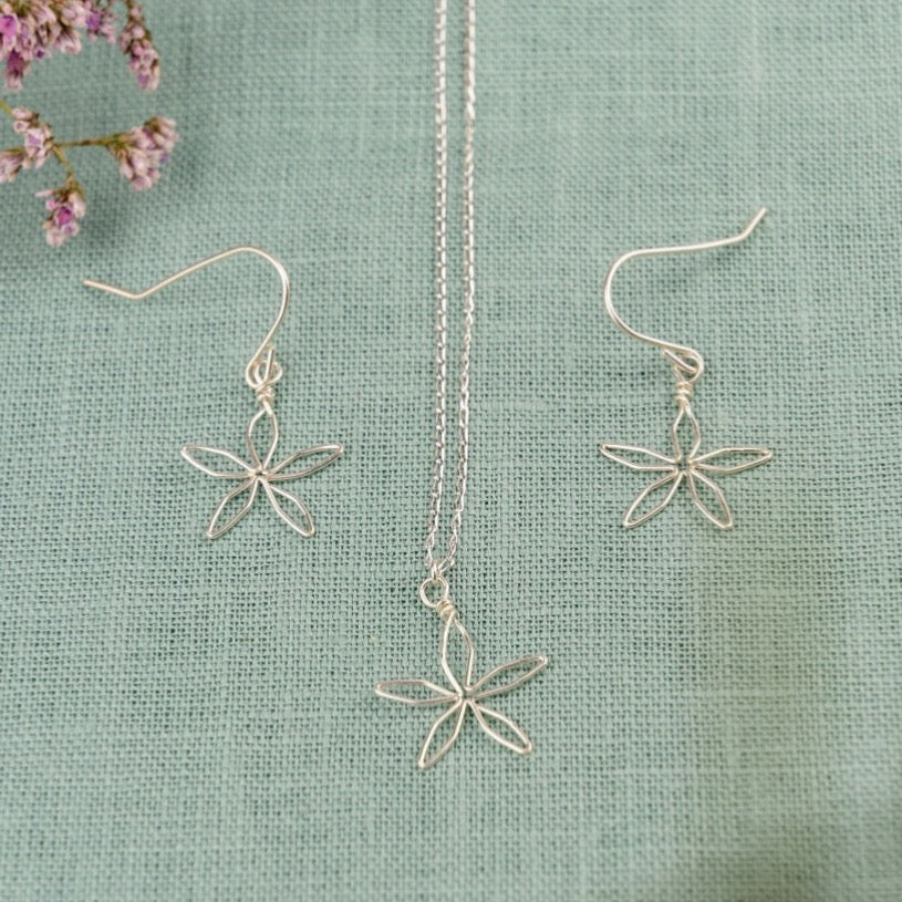 Handmade Wire Daisy Earrings